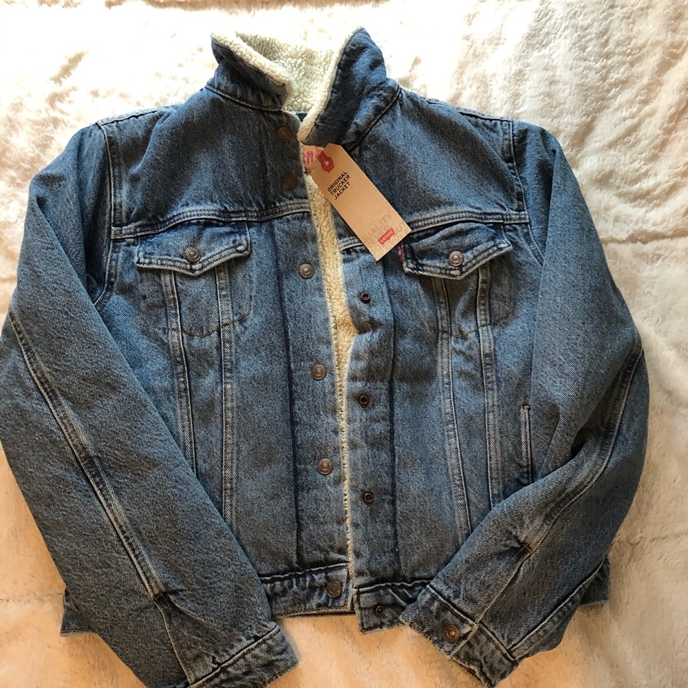 Levi Original trucker sherpa jacket NWT